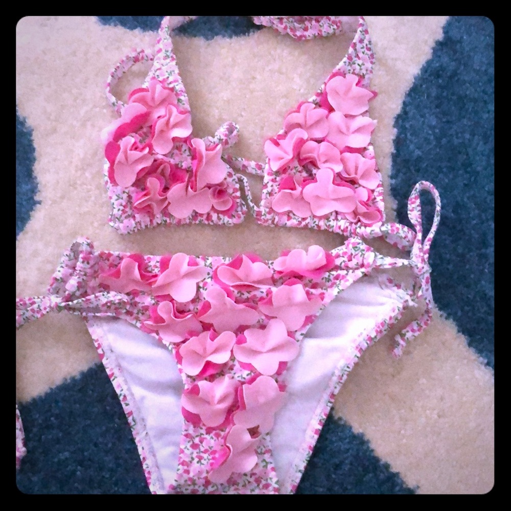 Girls bikini